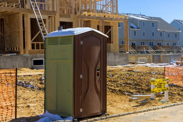 Best Portable bathroom rental  in Mobridge, SD