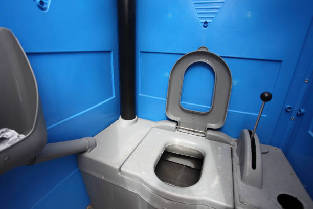 Best Portable bathroom rental  in Mobridge, SD